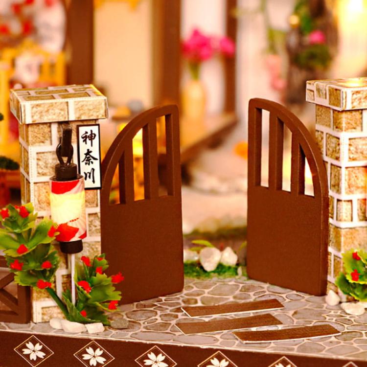 Miniaturowy domek - Pałac Wiecznej Wiosny