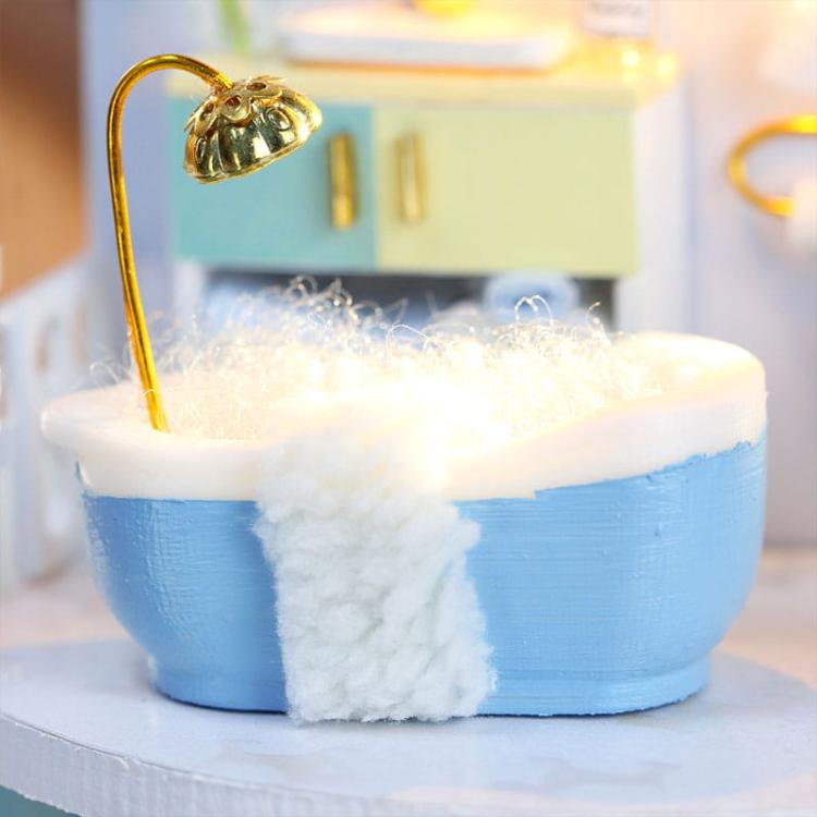 Miniaturowy domek - Błękitne niebo