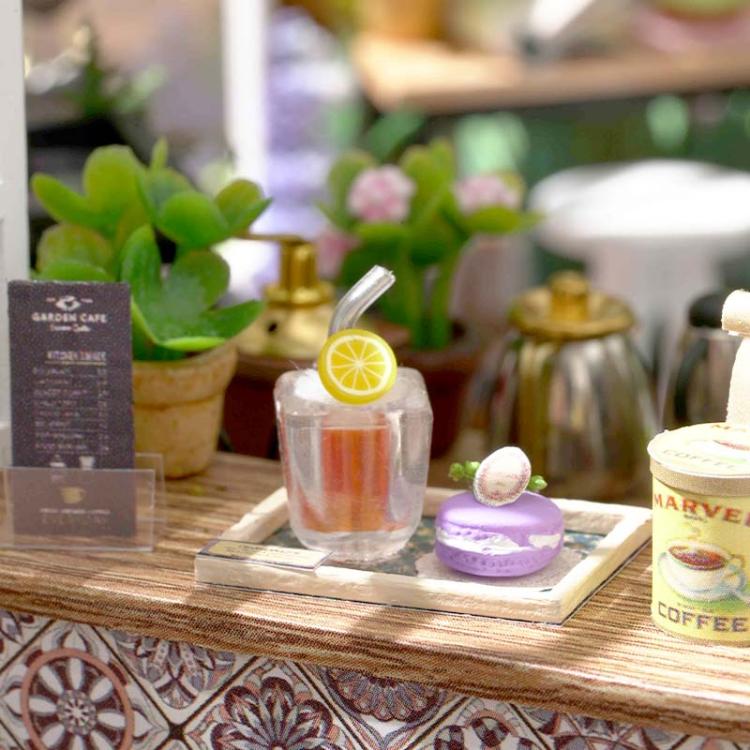 Miniaturowy domek - Stylowa oranżeria