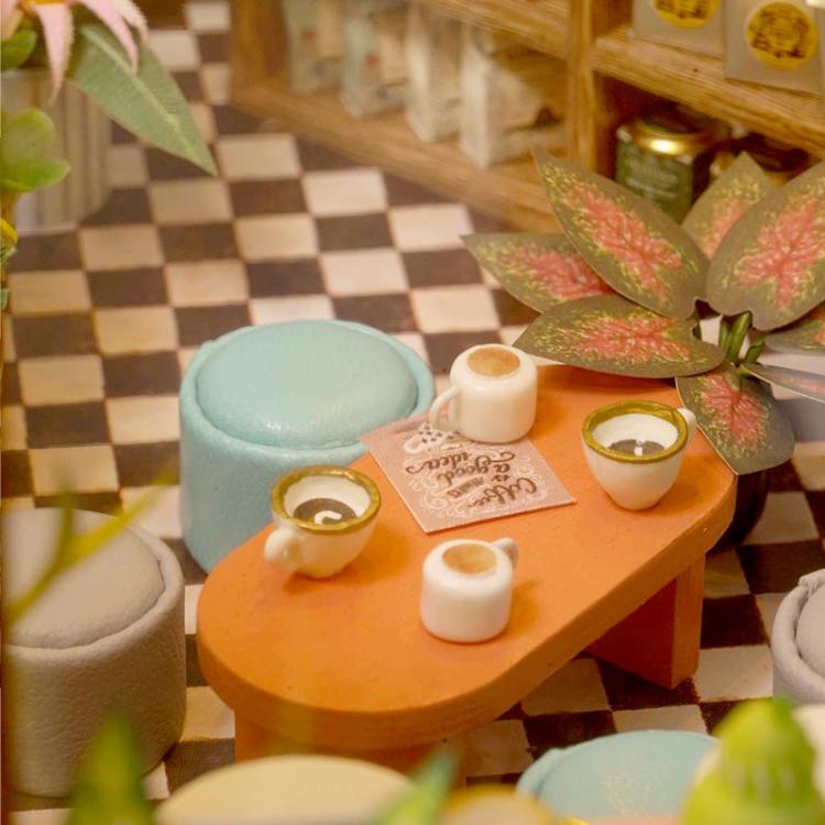 Miniaturowy domek - Stylowa oranżeria