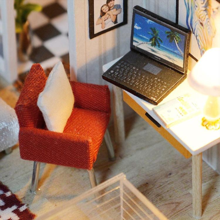 Miniaturowy domek - Zachód słońca w Alpach