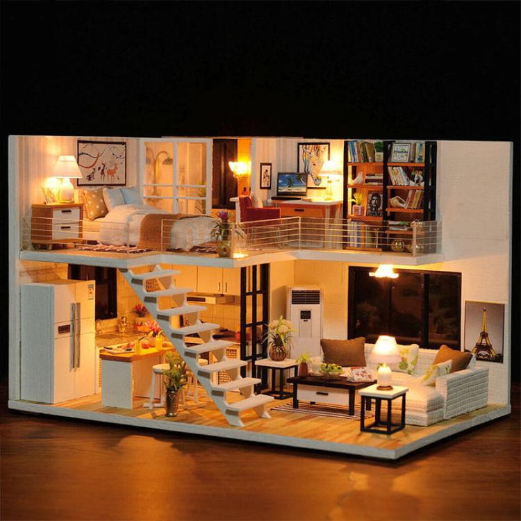 Miniaturowy domek - Zachód słońca w Alpach