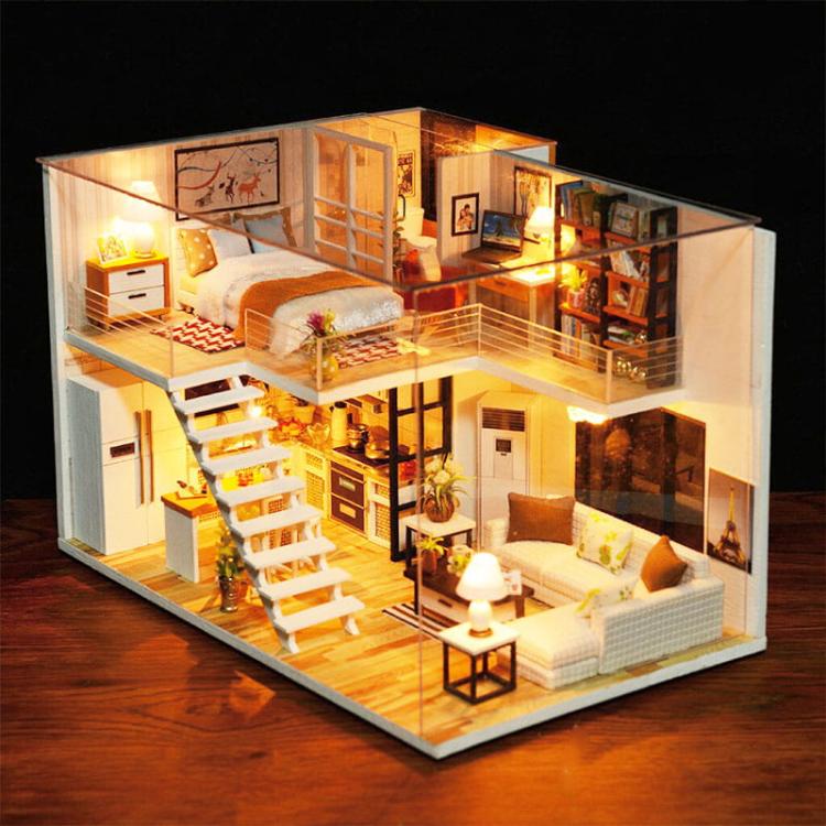 Miniaturowy domek - Zachód słońca w Alpach