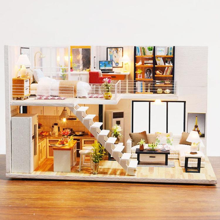 Miniaturowy domek - Zachód słońca w Alpach