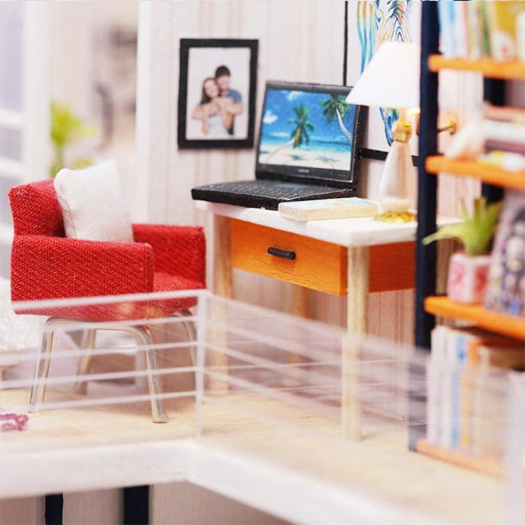 Miniaturowy domek - Zachód słońca w Alpach