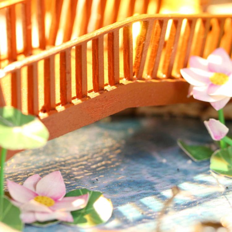 Miniaturowy domek - Pałac Letni