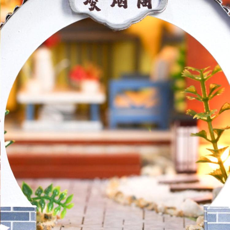 Miniaturowy domek - Pałac Letni