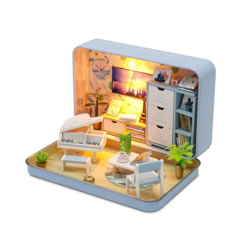 Miniaturowy domek Piątkowy wieczór