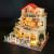 Miniaturowy domek Willa w kwiatach
