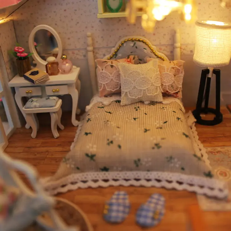 Lukrowy poranek* - miniaturowy domek DIY