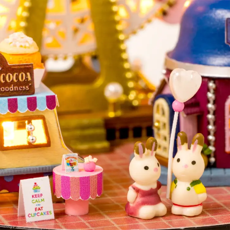 Miniaturowy domek - Zaczarowany lunapark
