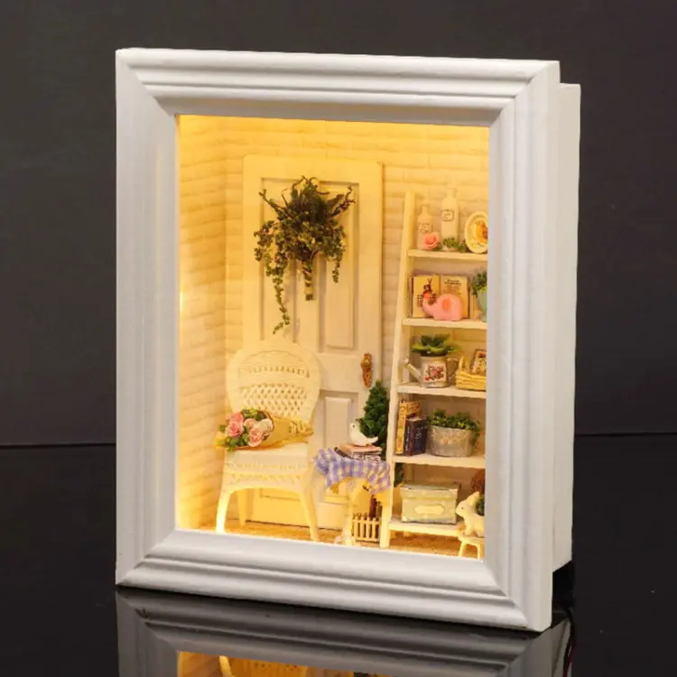 Miniaturowy domek - Piękne czasy