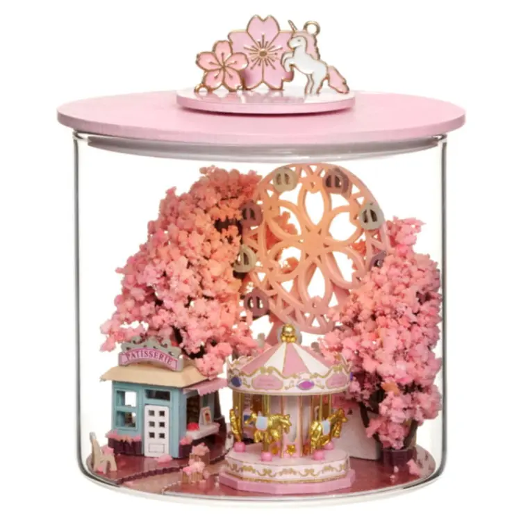 Miniaturowy domek - Bajkowa sakura