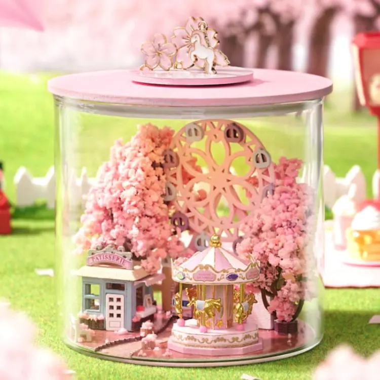 Miniaturowy domek - Bajkowa sakura