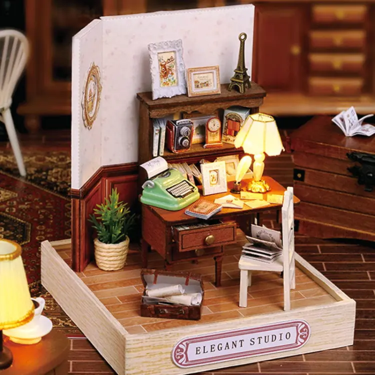 Miniaturowy domek DIY - Francuskie studio