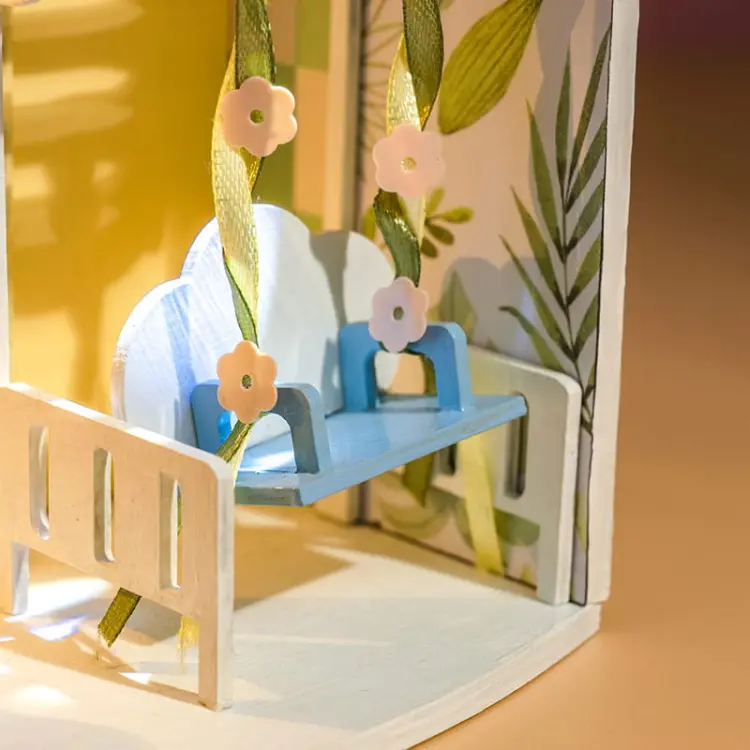 Miniaturowy domek - Wiosenne przebudzenie