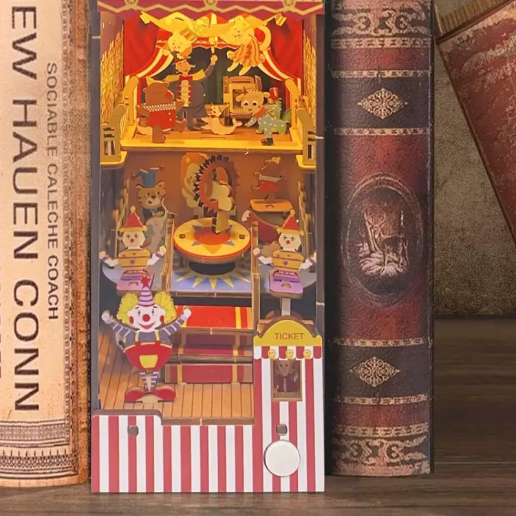 Wesoły cyrk - Book Nook
