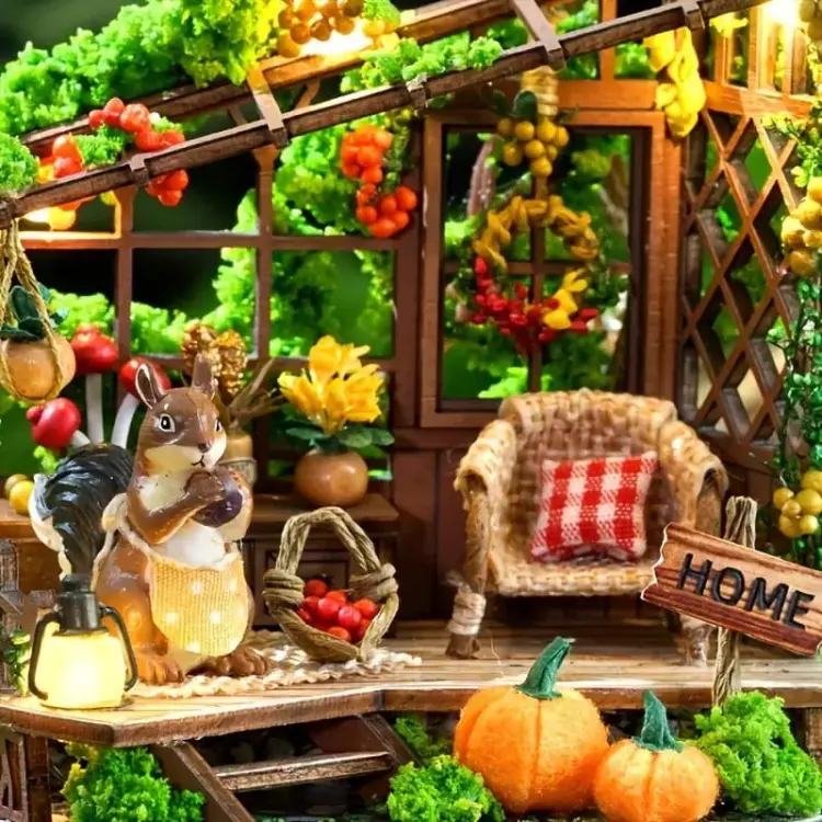 Owocowy sad*- Miniaturowy domek