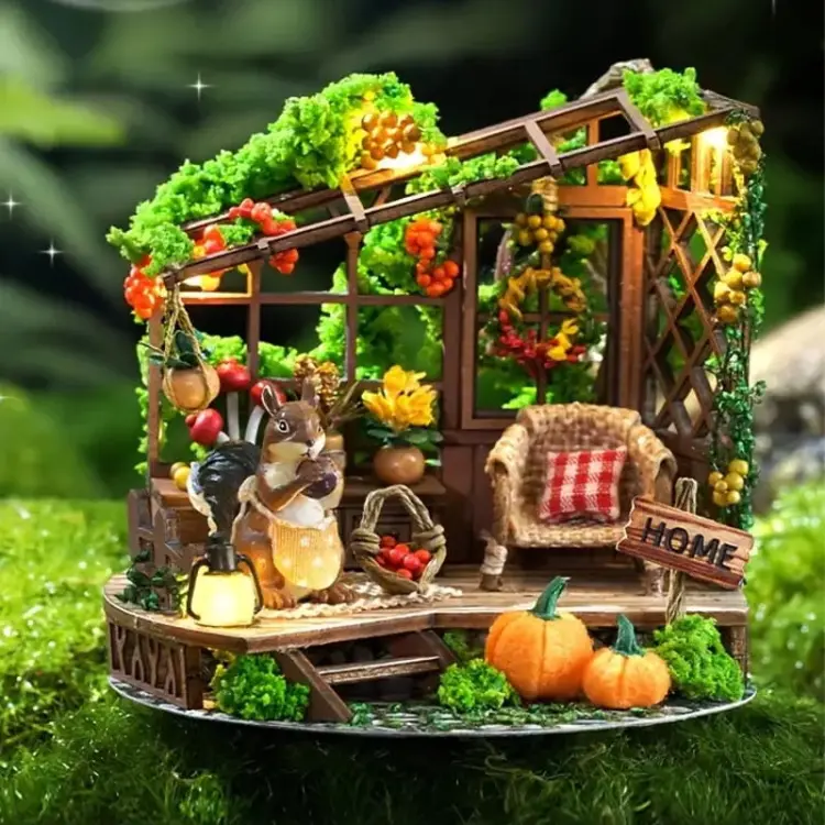 Owocowy sad*- Miniaturowy domek