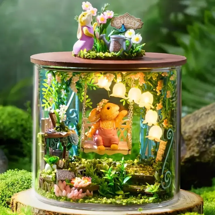 Majowe konwalie*- Miniaturowy domek