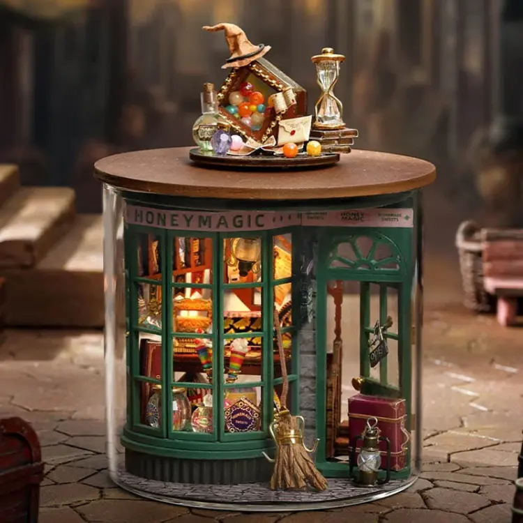 Sklepik na Pokątnej*- Miniaturowy domek