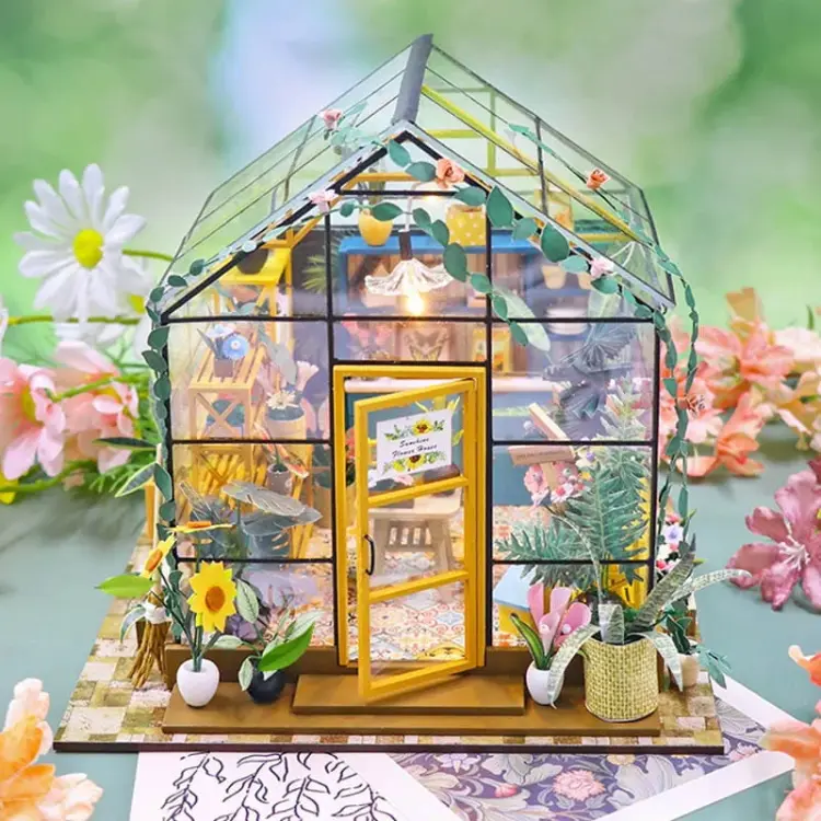 Kolorowa szklarnia*- Miniaturowy domek