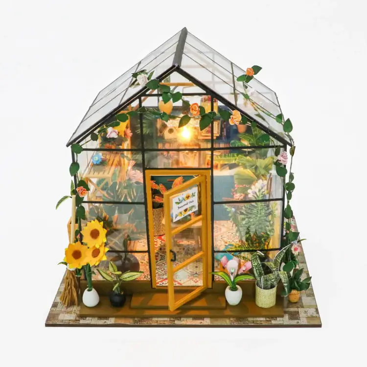 Kolorowa szklarnia*- Miniaturowy domek