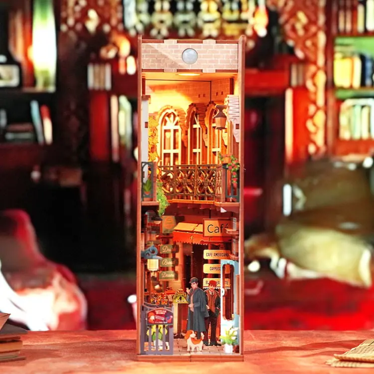 Sherlock Holmes z Baker Street - Book Nook Tonecheer