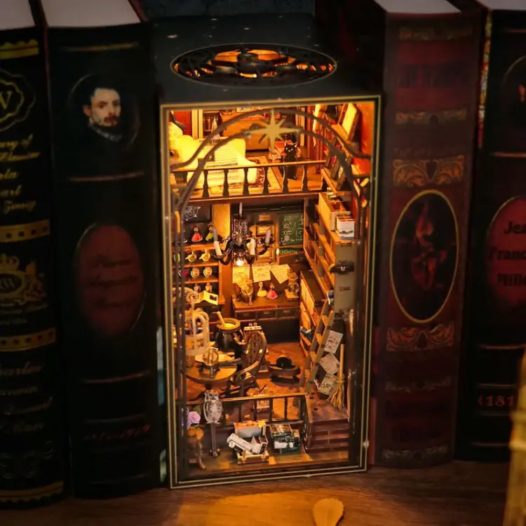 Szkoła magii - Book Nook