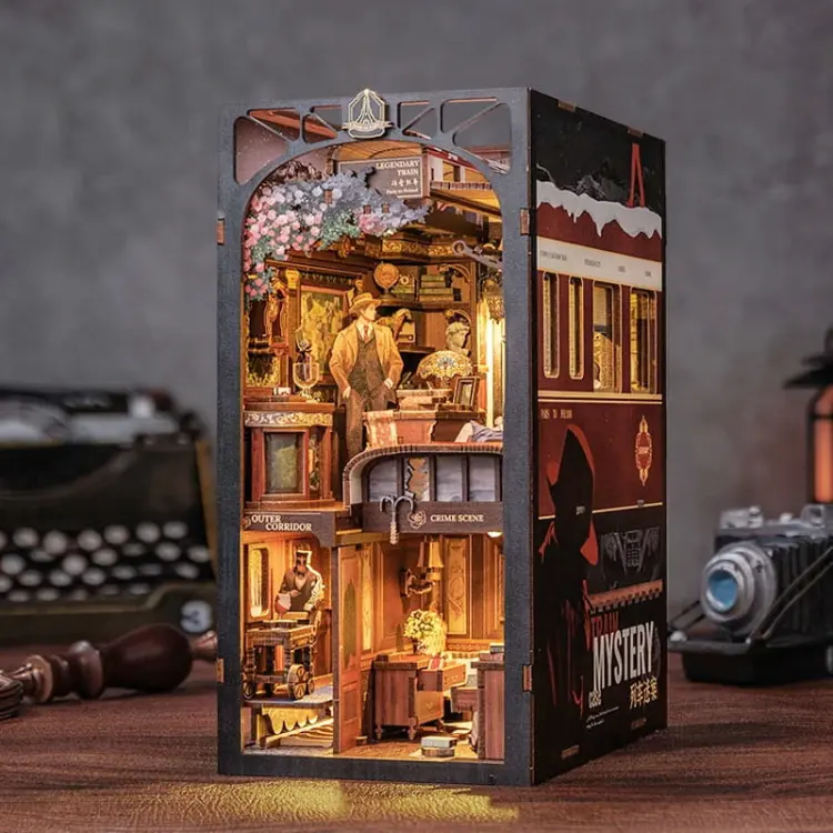 Zagadka Orient Expressu*- Book Nook CuteBee