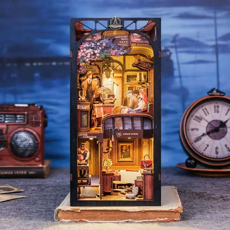 Zagadka Orient Expressu*- Book Nook CuteBee