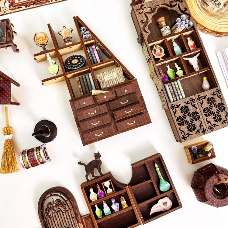 Magiczna apteka* - Book Nook CuteBee