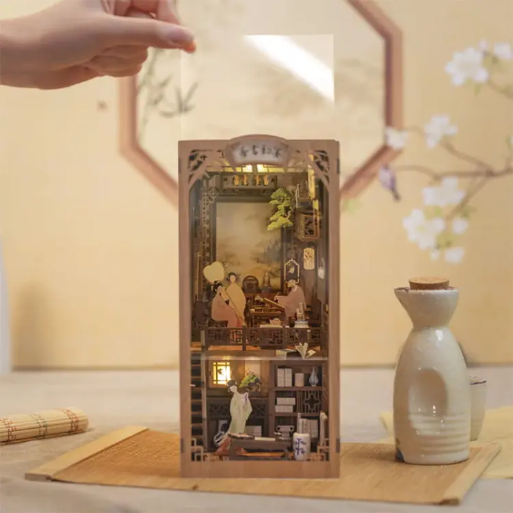 Altana Białej Orchidei*- Book Nook CuteBee