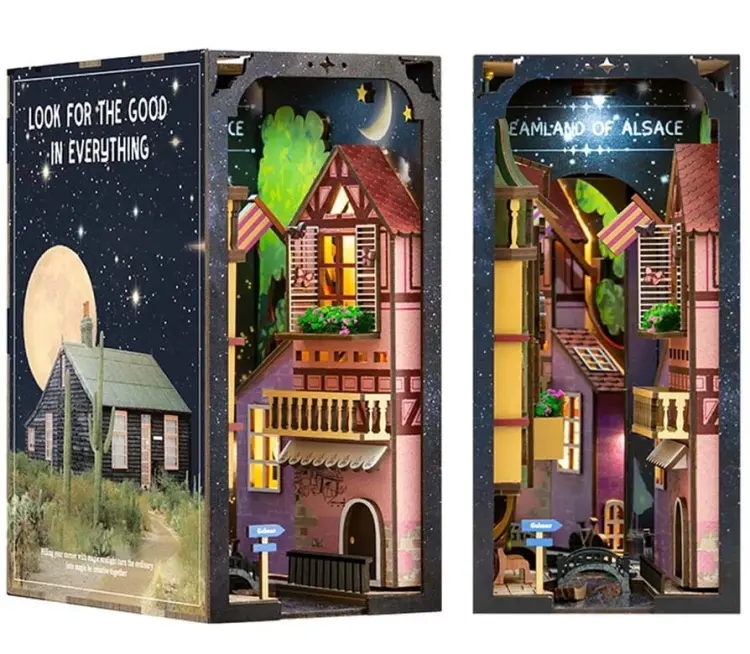 Spacer pod gwiazdami - Book Nook CuteBee