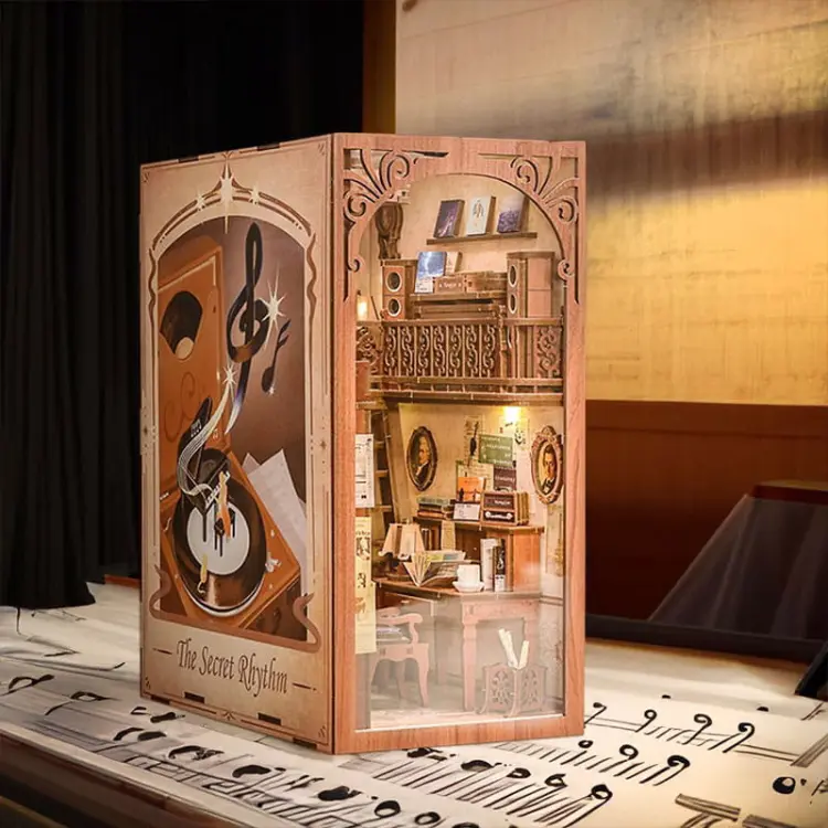 Sekretny gabinet* - Book Nook CuteBee