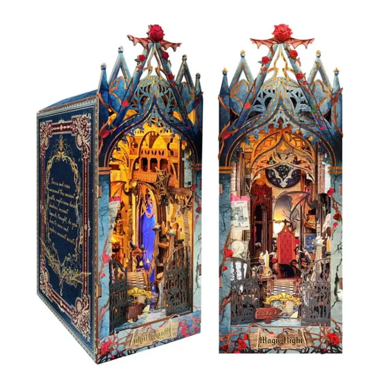 Blask magii - Miniaturowy domek Book Nook Joincon