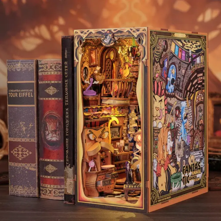 Fantastyczne zwierzęta* - Book Nook CuteBee