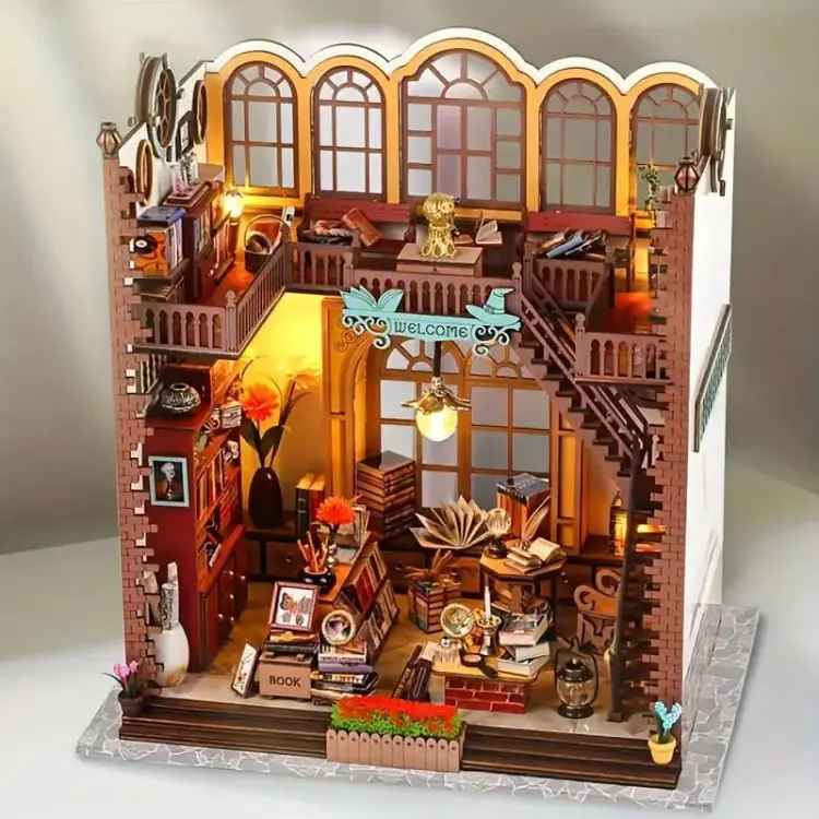Księgarnia Esy i floresy* - Miniaturowy domek