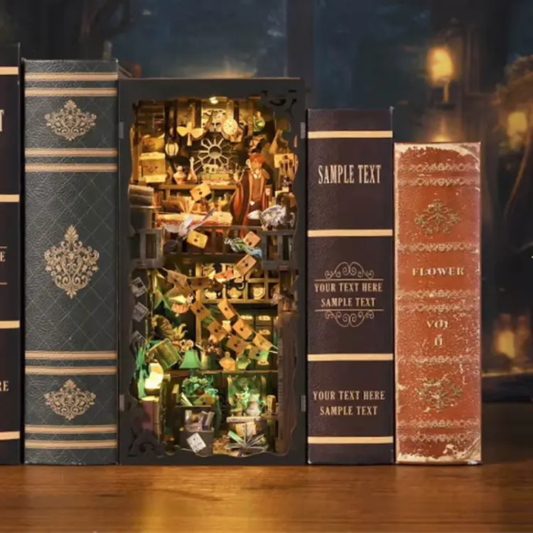 Dom czarów* - Miniaturowy domek Book Nook Aslowsnail