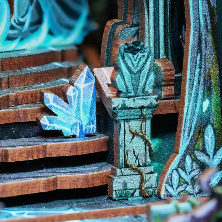 Wrota magii* - Book Nook CuteBee