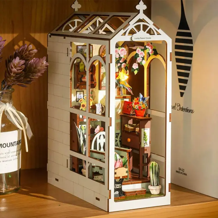 Kwiatowe wytchnienie - Book Nook