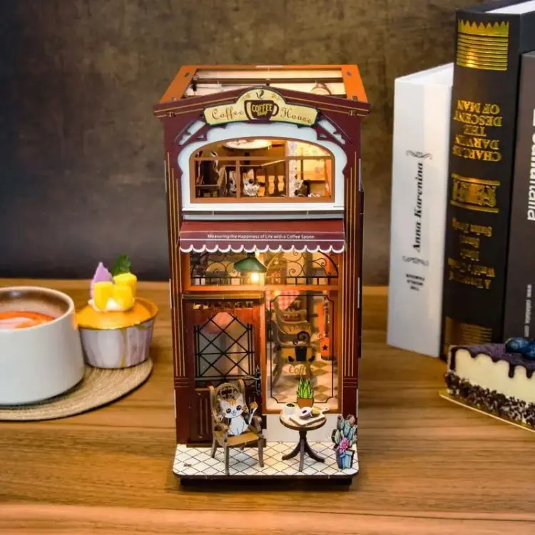 Śniadanie na mieście* - Book Nook