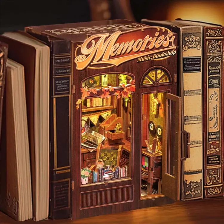 Retro Winyle* - Miniaturowy domek mini Book Nook CuteBee