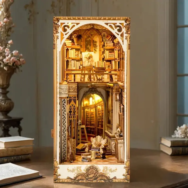 Miniaturowy domek Book Nook - Klasyczny barok* - Joincon